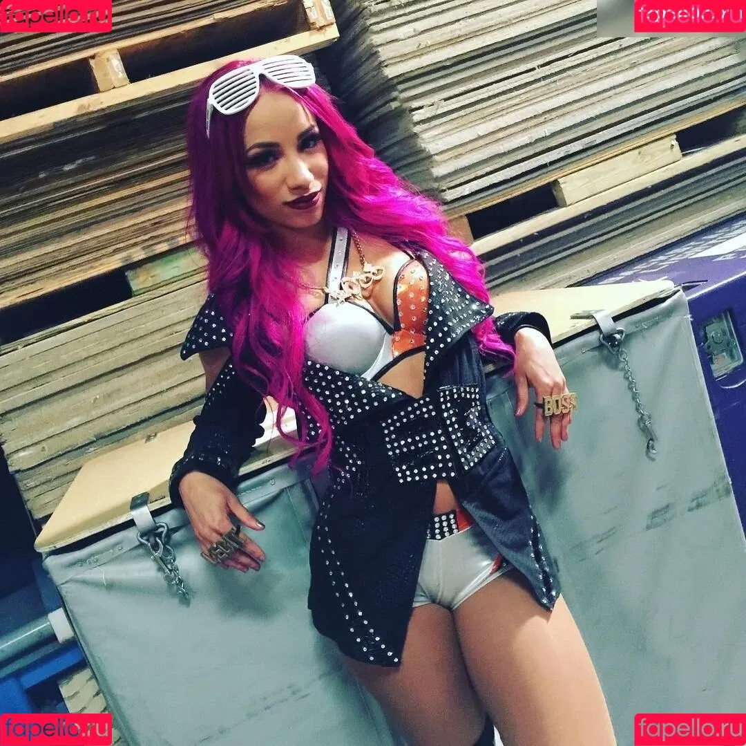 Sasha Banks Onlyfans Photo Gallery 