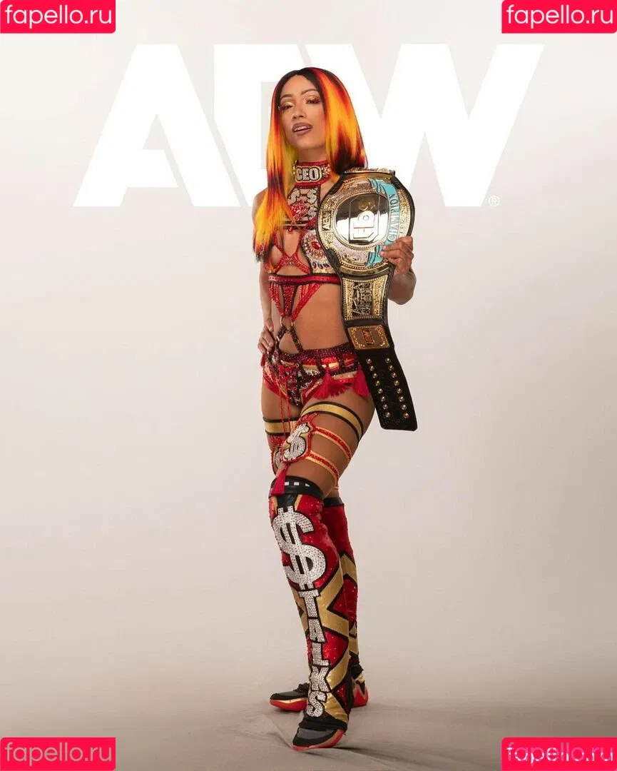 Sasha Banks Onlyfans Photo Gallery 
