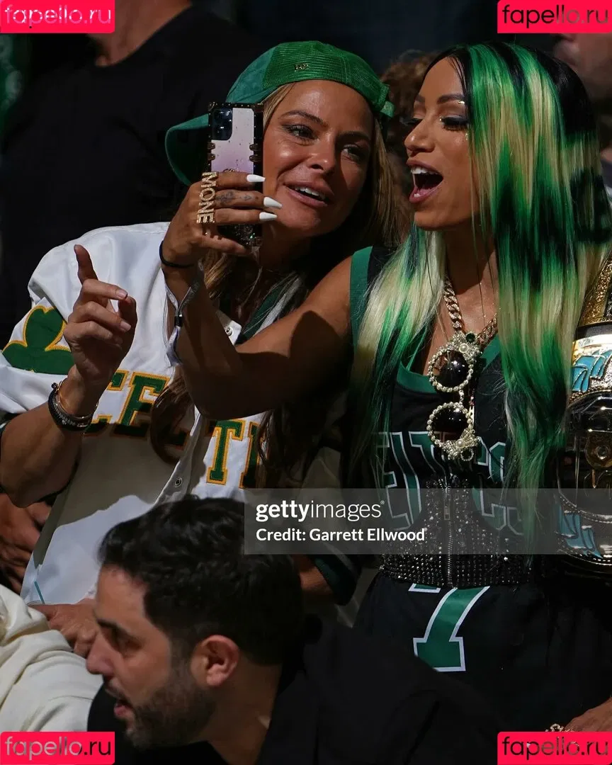 Sasha Banks Onlyfans Photo Gallery 