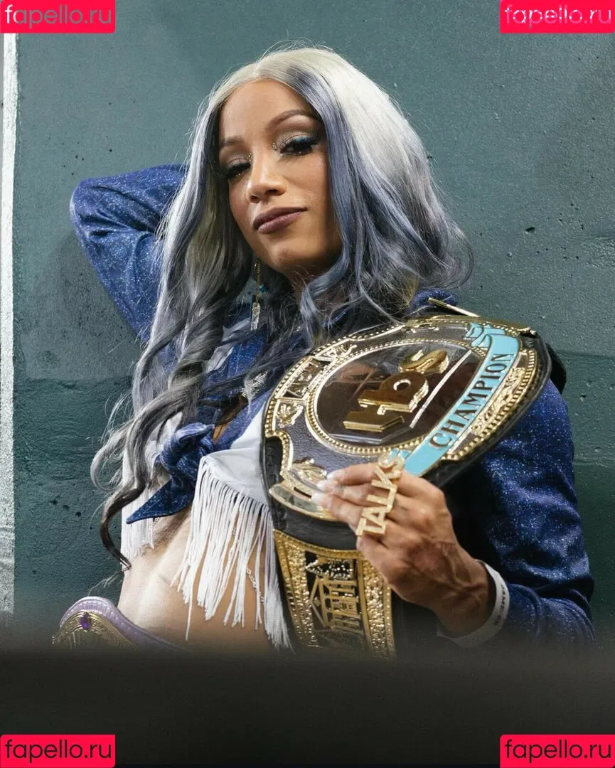 Sasha Banks Onlyfans Photo Gallery 