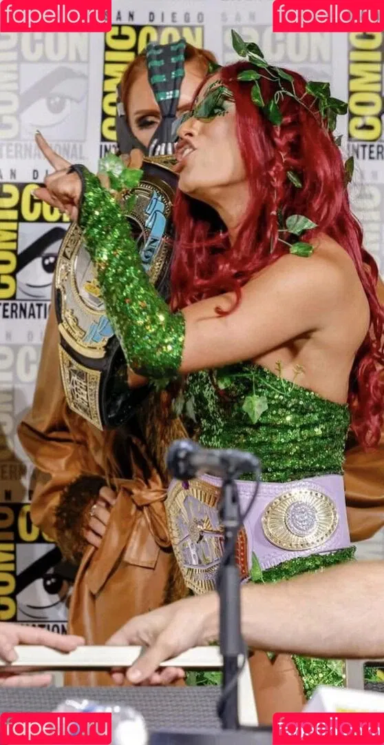 Sasha Banks Onlyfans Photo Gallery 