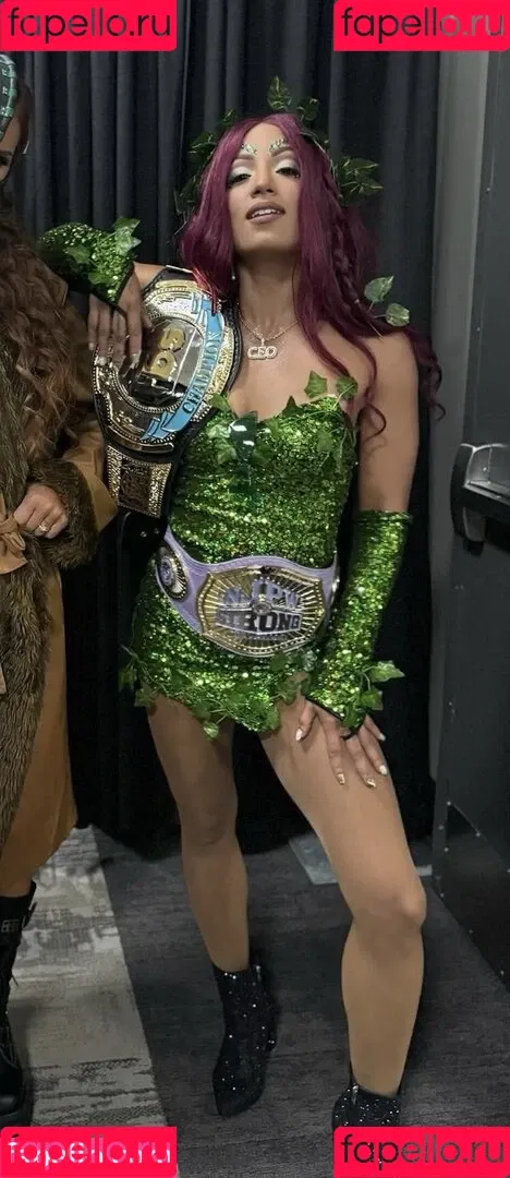 Sasha Banks Onlyfans Photo Gallery 