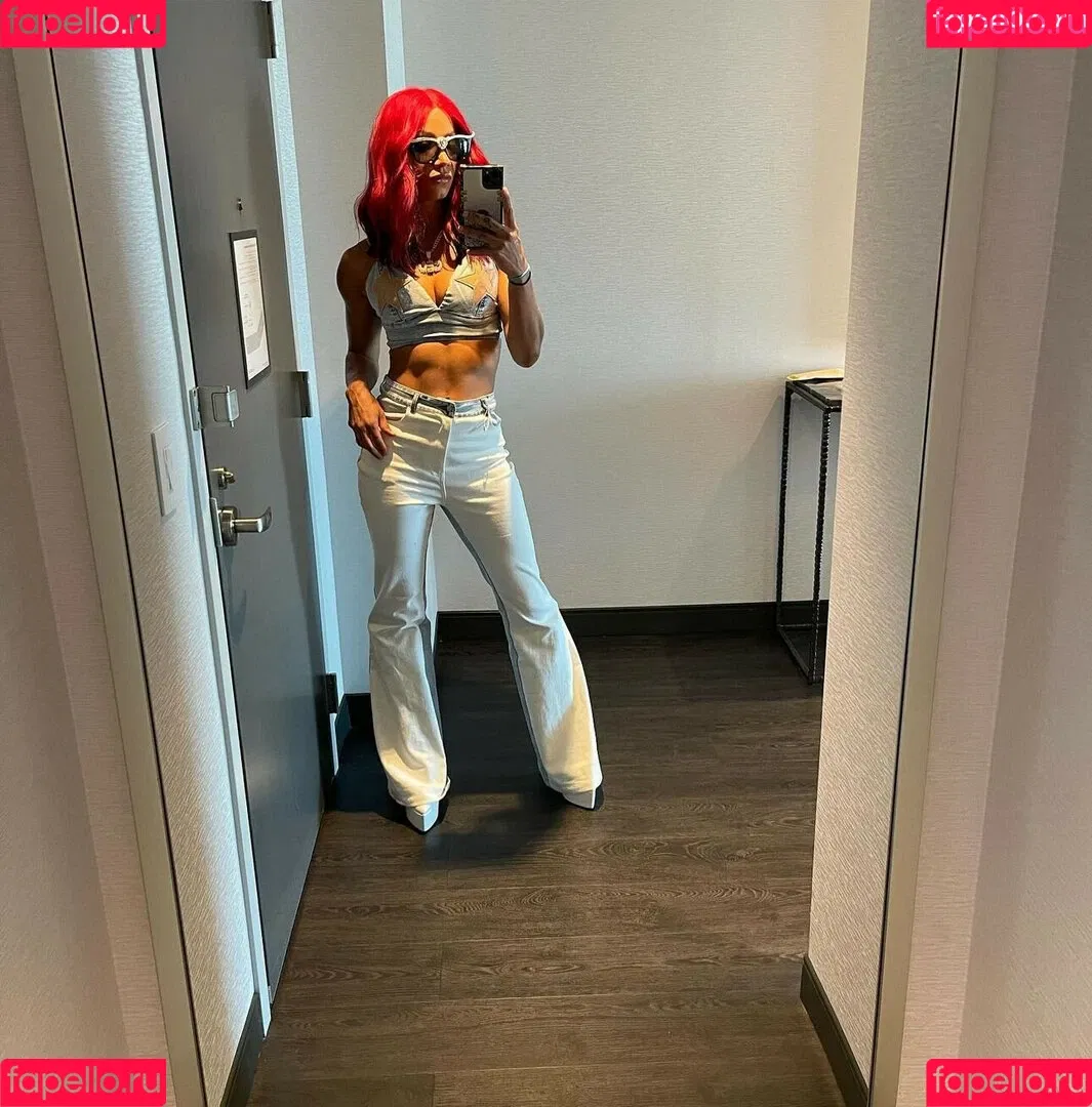 Sasha Banks Onlyfans Photo Gallery 