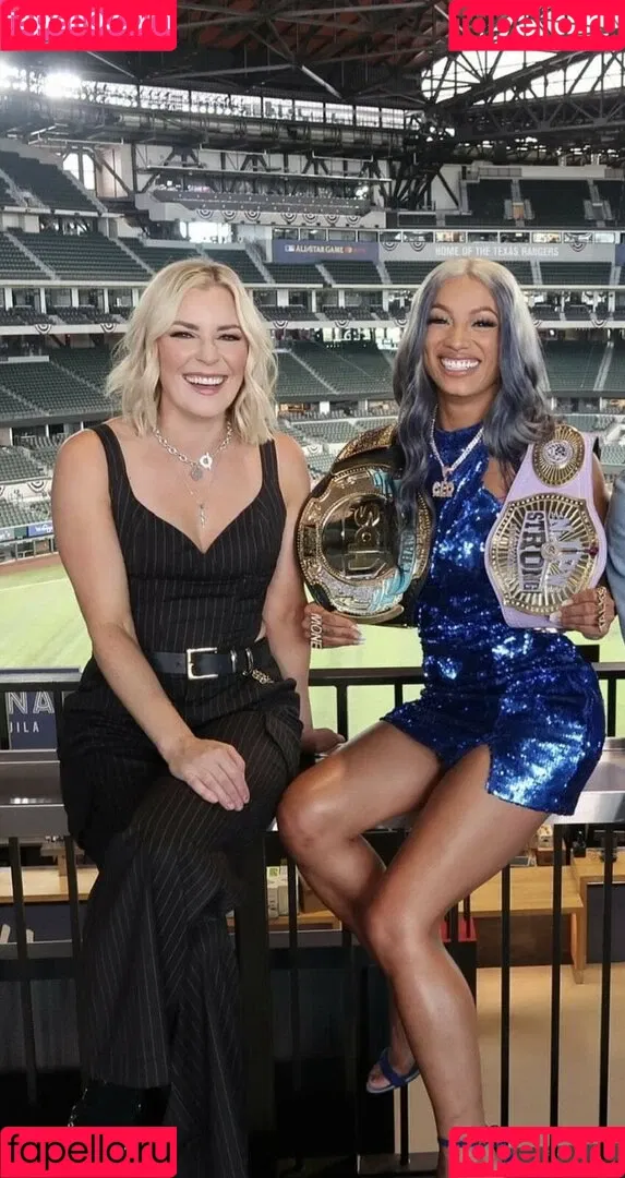 Sasha Banks Onlyfans Photo Gallery 