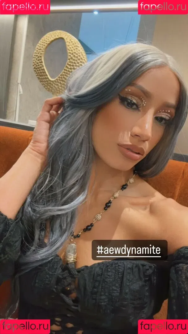 Sasha Banks Onlyfans Photo Gallery 