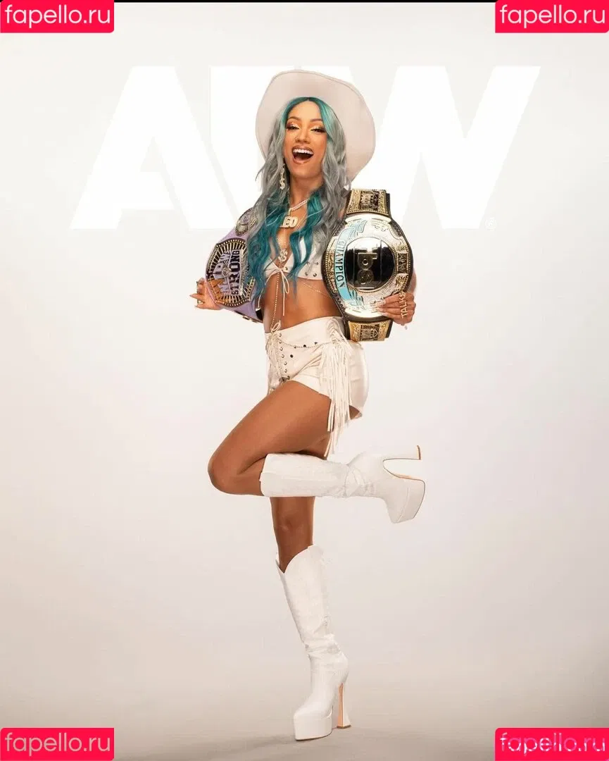 Sasha Banks Onlyfans Photo Gallery 