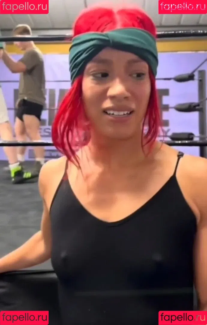 Sasha Banks Onlyfans Photo Gallery 