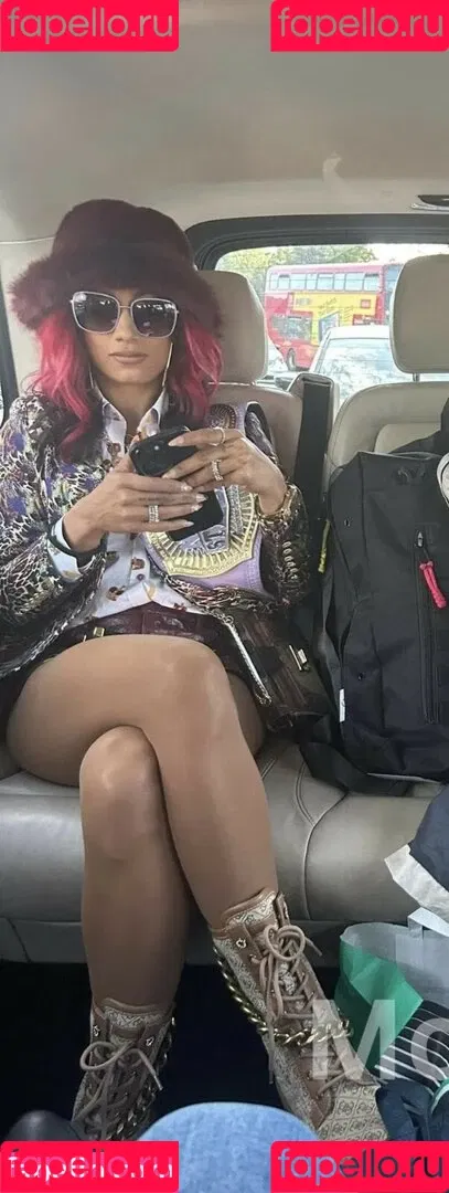 Sasha Banks Onlyfans Photo Gallery 