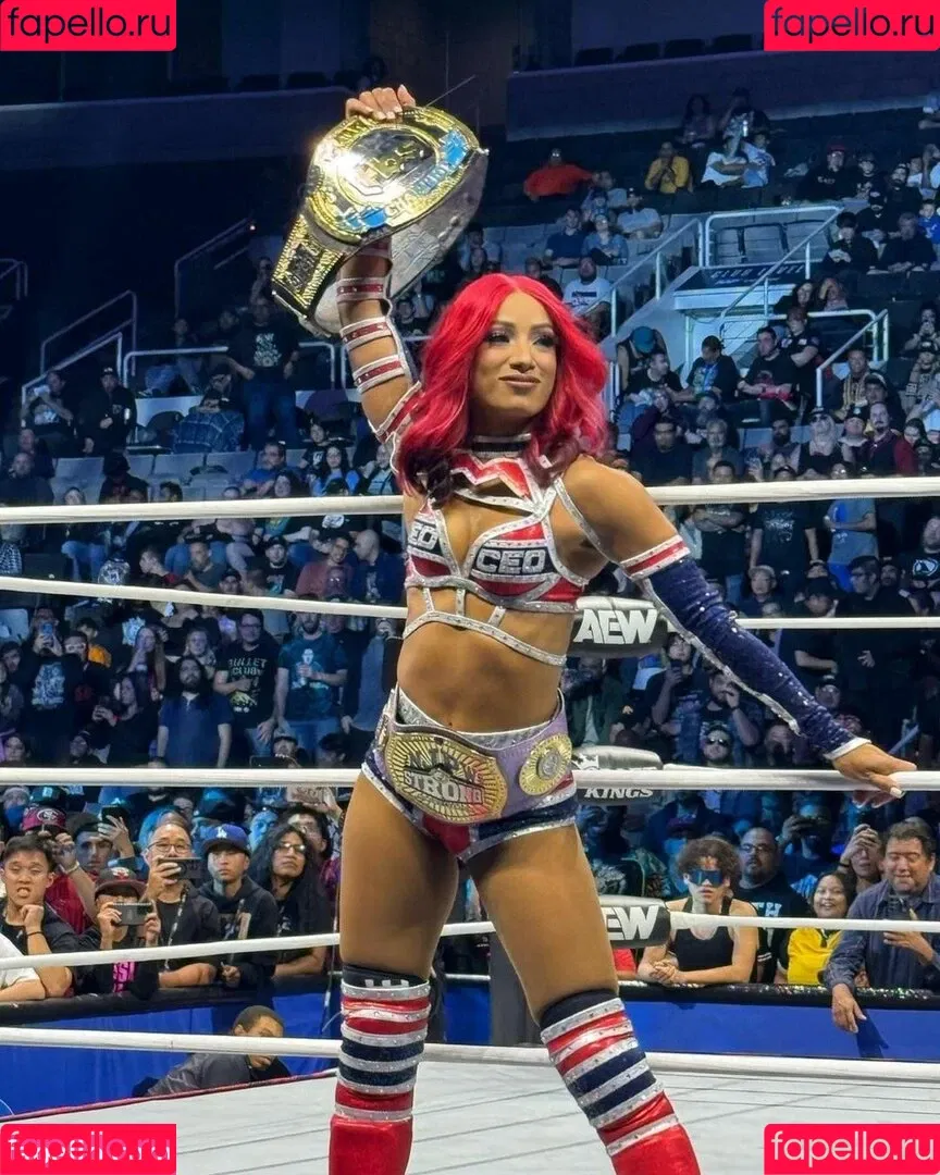 Sasha Banks Onlyfans Photo Gallery 