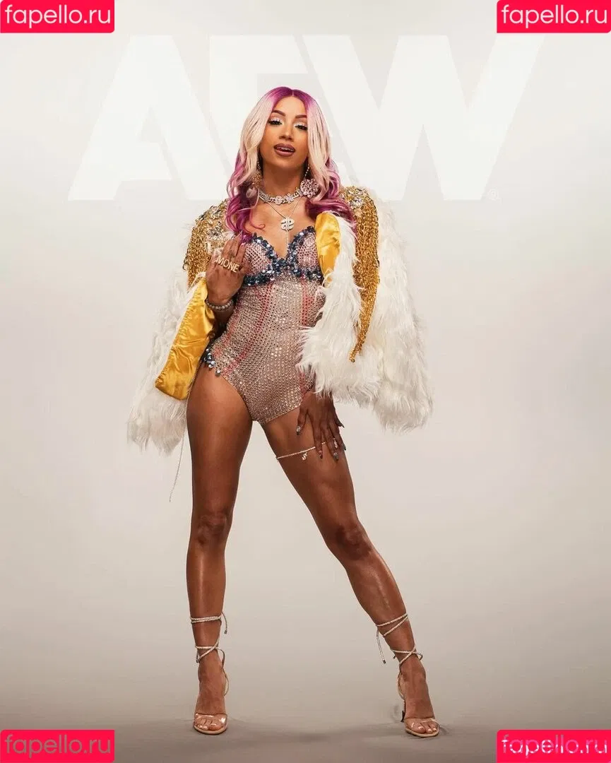 Sasha Banks Onlyfans Photo Gallery 