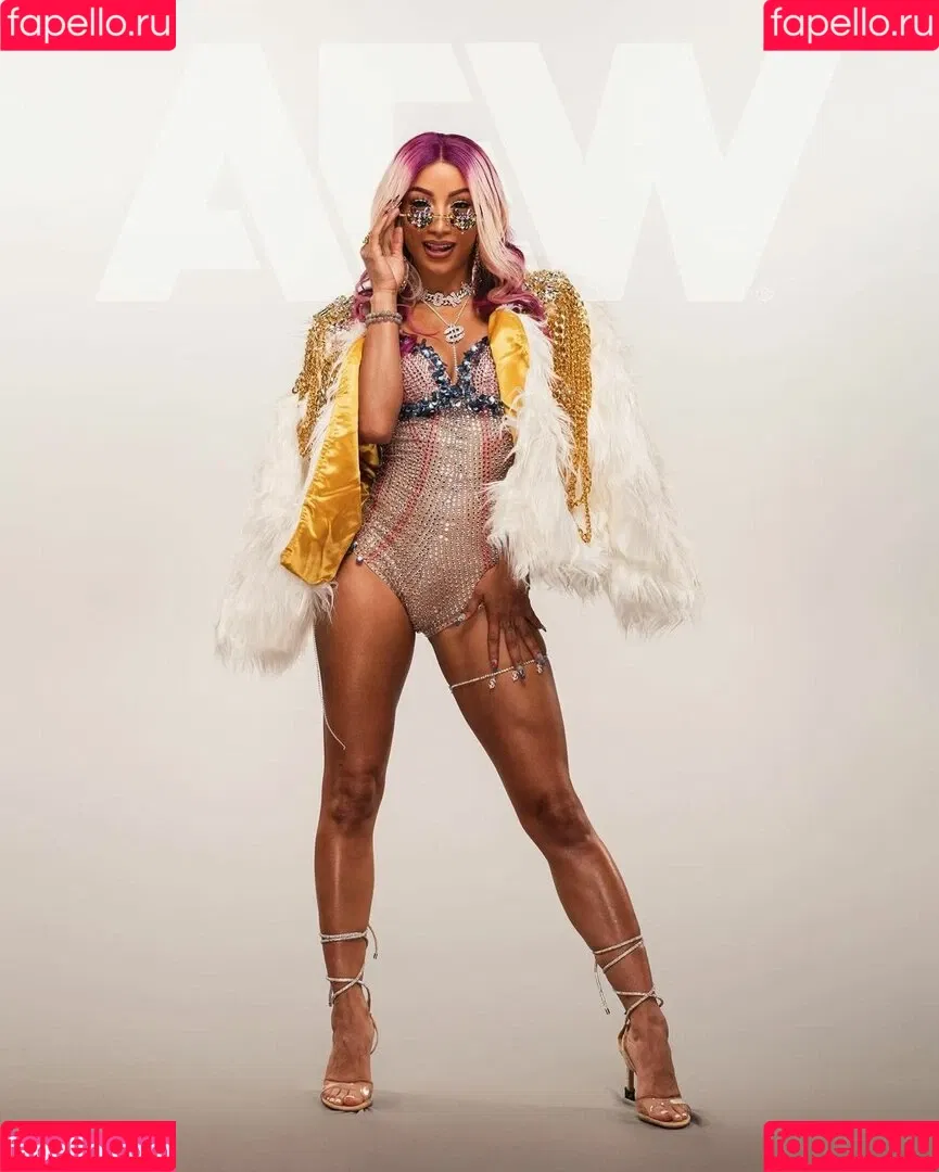 Sasha Banks Onlyfans Photo Gallery 
