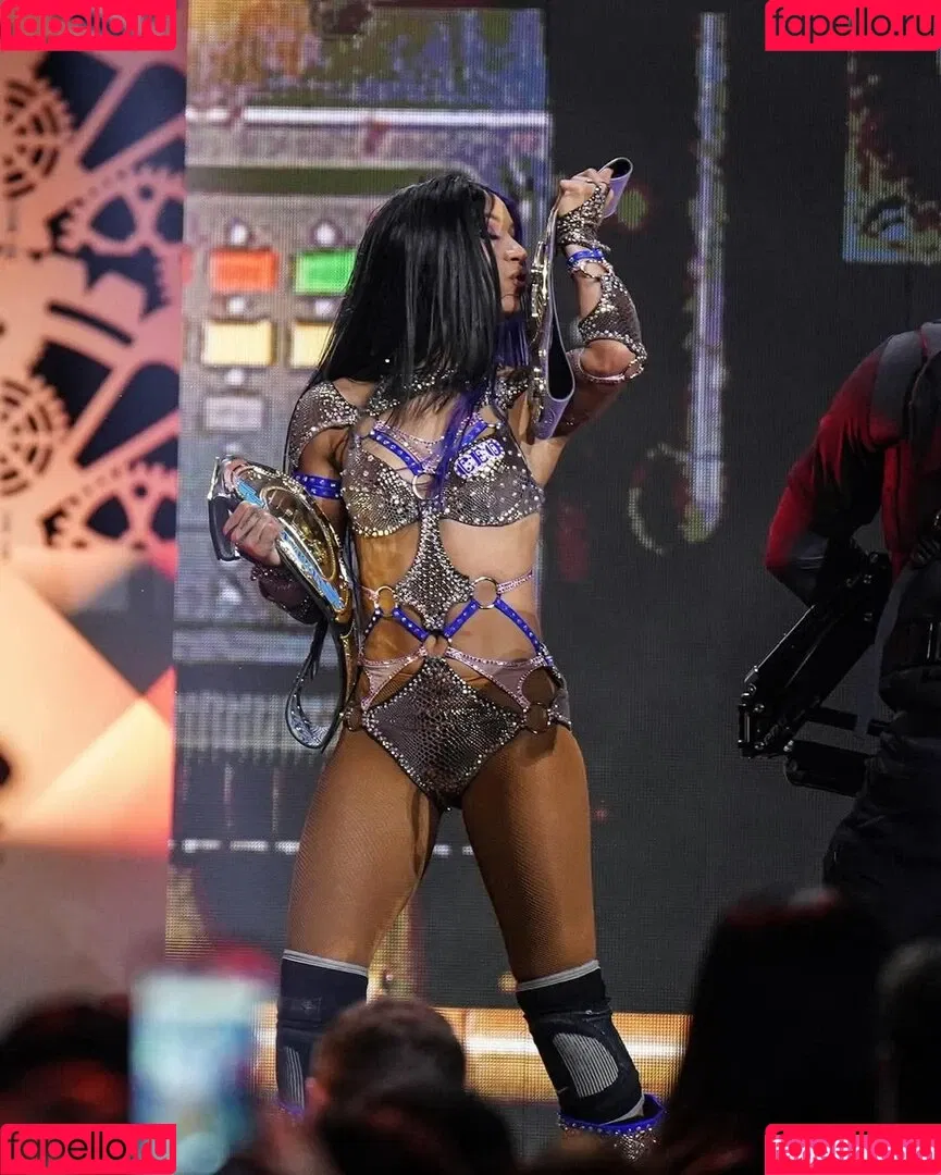 Sasha Banks Onlyfans Photo Gallery 