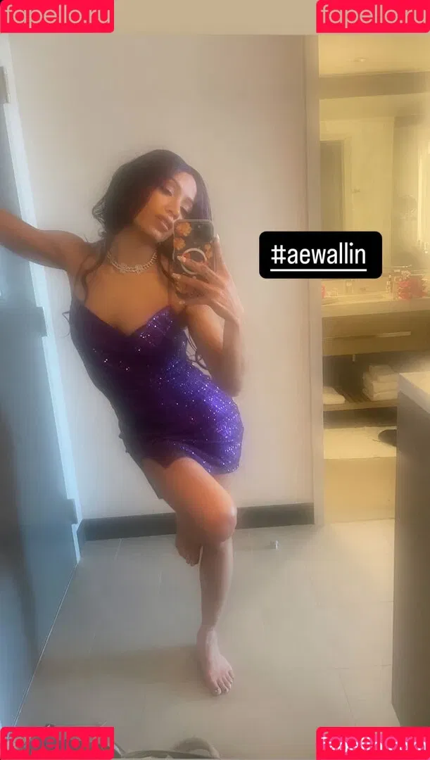 Sasha Banks Onlyfans Photo Gallery 