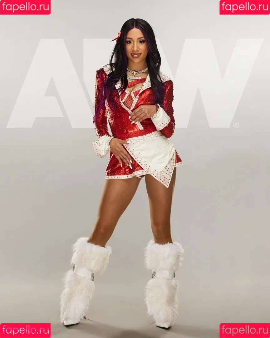 Sasha Banks Onlyfans Photo Gallery 