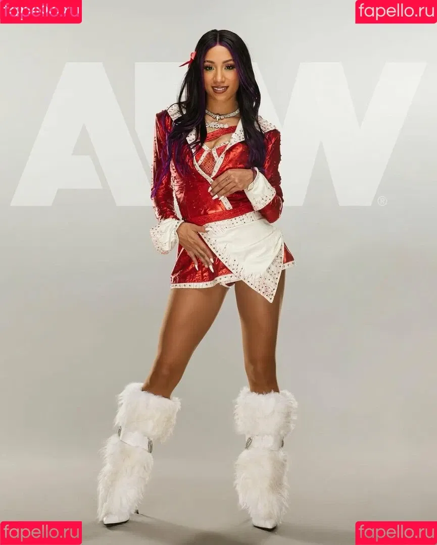 Sasha Banks Onlyfans Photo Gallery 