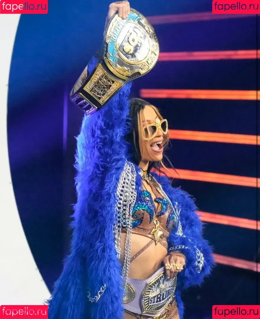 Sasha Banks Onlyfans Photo Gallery 