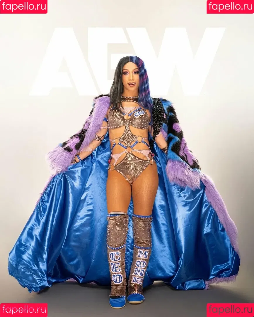 Sasha Banks Onlyfans Photo Gallery 