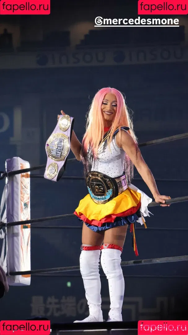 Sasha Banks Onlyfans Photo Gallery 