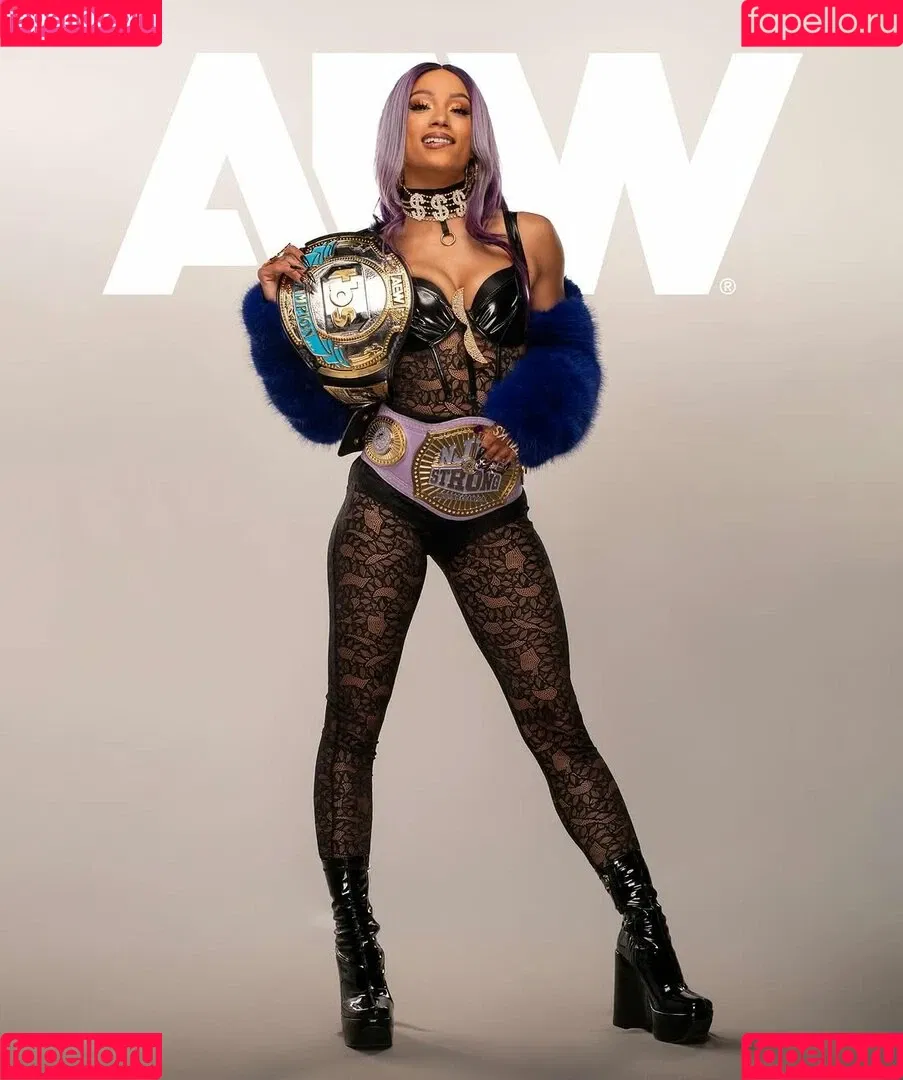 Sasha Banks Onlyfans Photo Gallery 