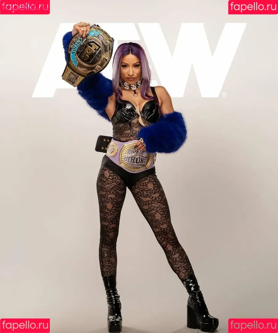 Sasha Banks Onlyfans Photo Gallery 