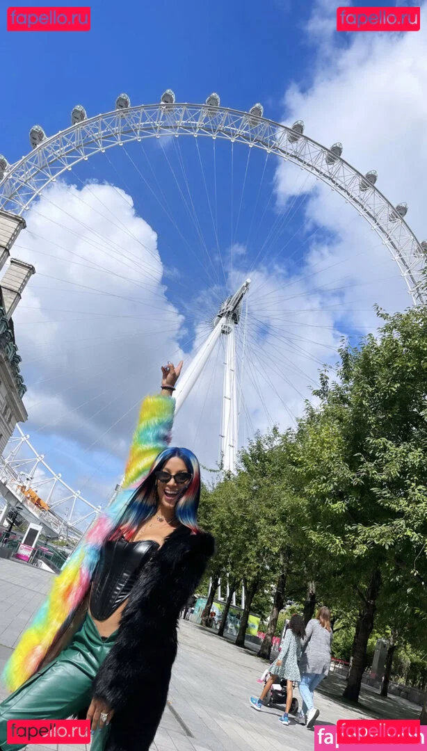 Sasha Banks Onlyfans Photo Gallery 