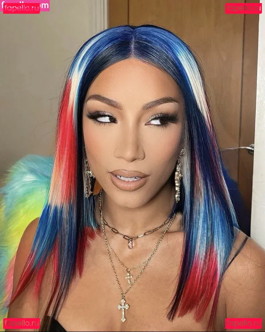 Sasha Banks Onlyfans Photo Gallery 