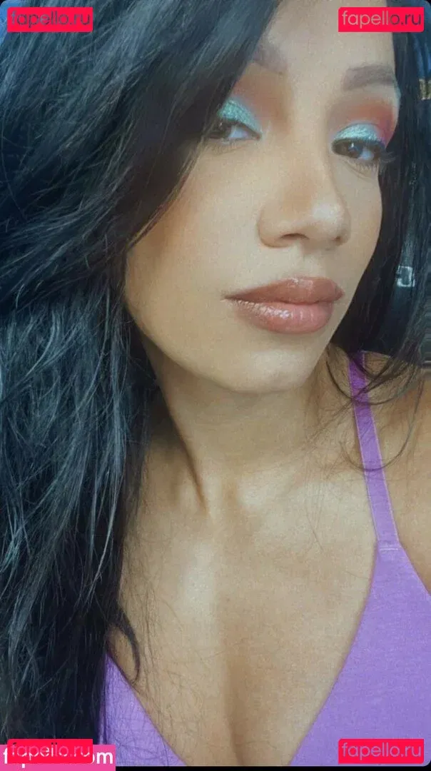 Sasha Banks Onlyfans Photo Gallery 