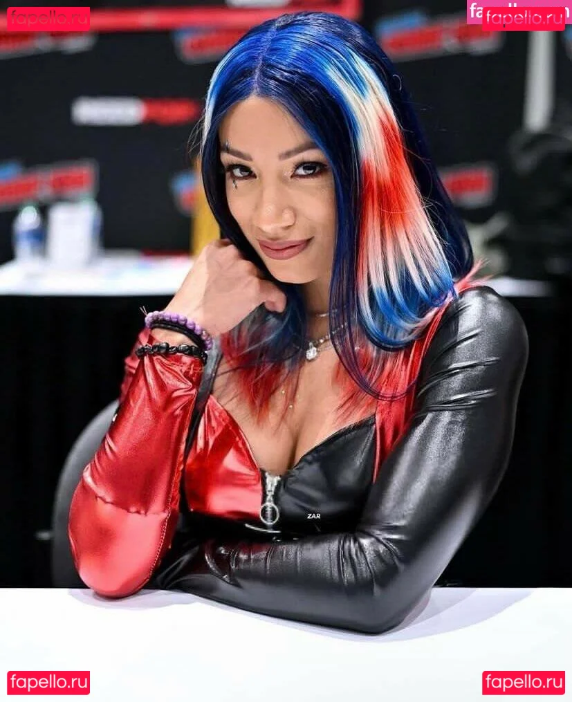 Sasha Banks Onlyfans Photo Gallery 