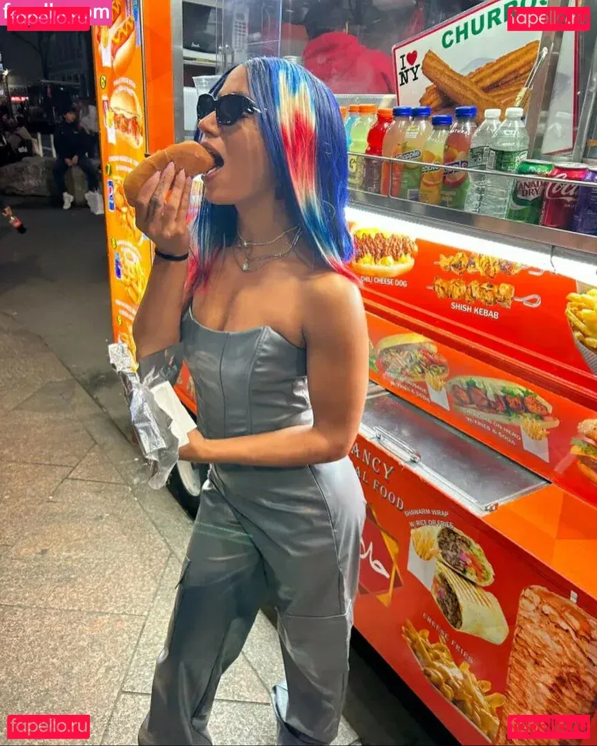 Sasha Banks Onlyfans Photo Gallery 