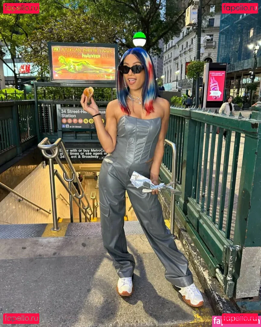 Sasha Banks Onlyfans Photo Gallery 