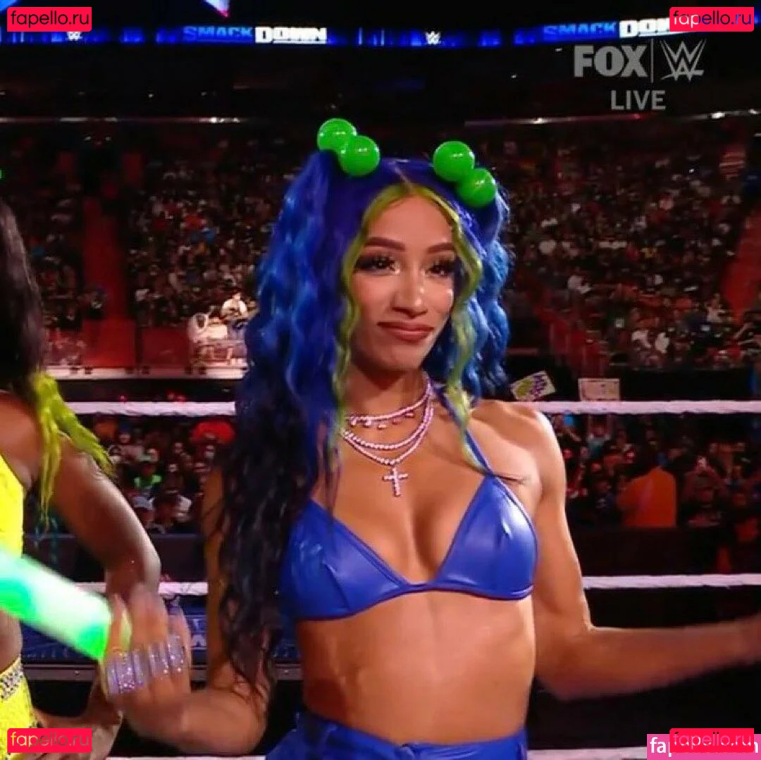 Sasha Banks Onlyfans Photo Gallery 