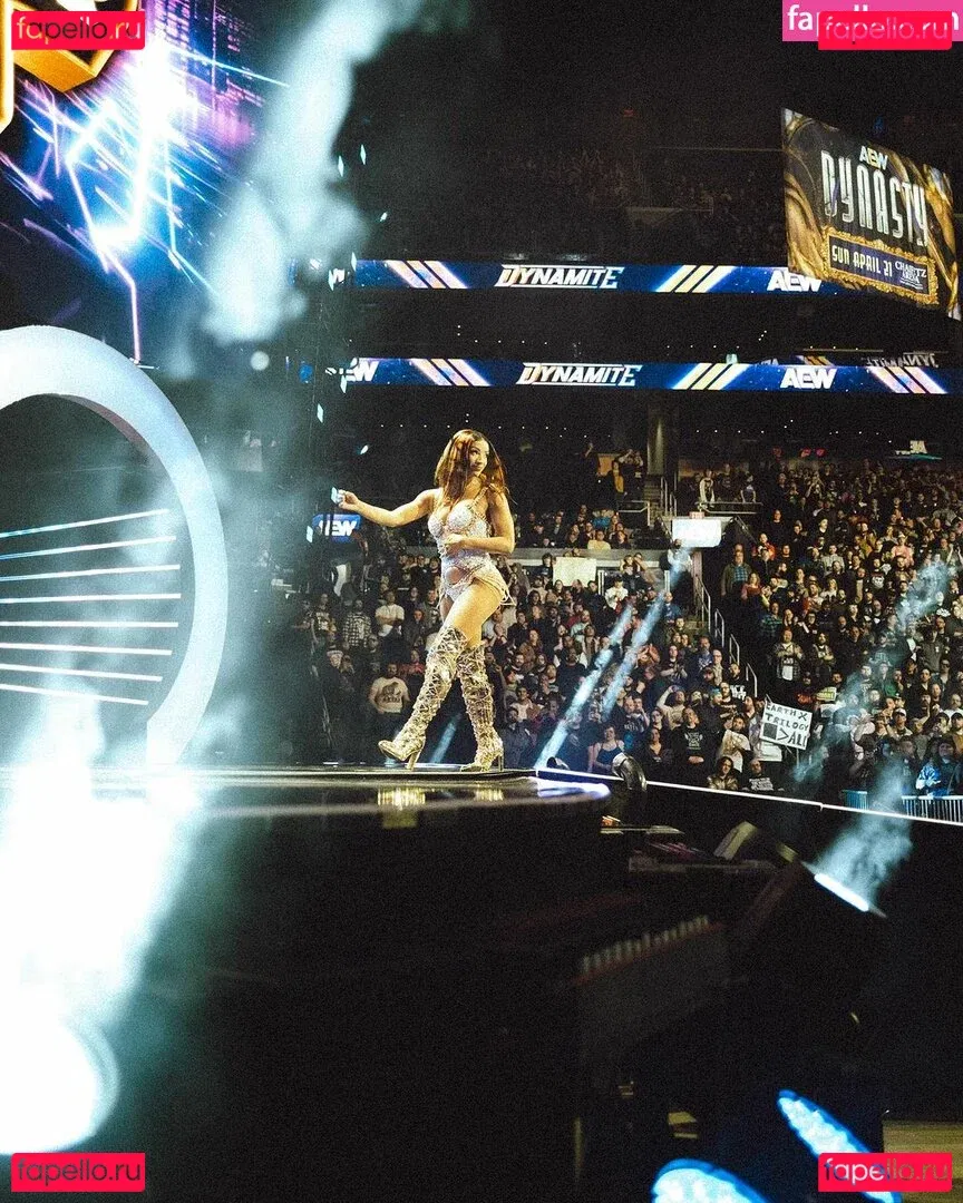 Sasha Banks Onlyfans Photo Gallery 