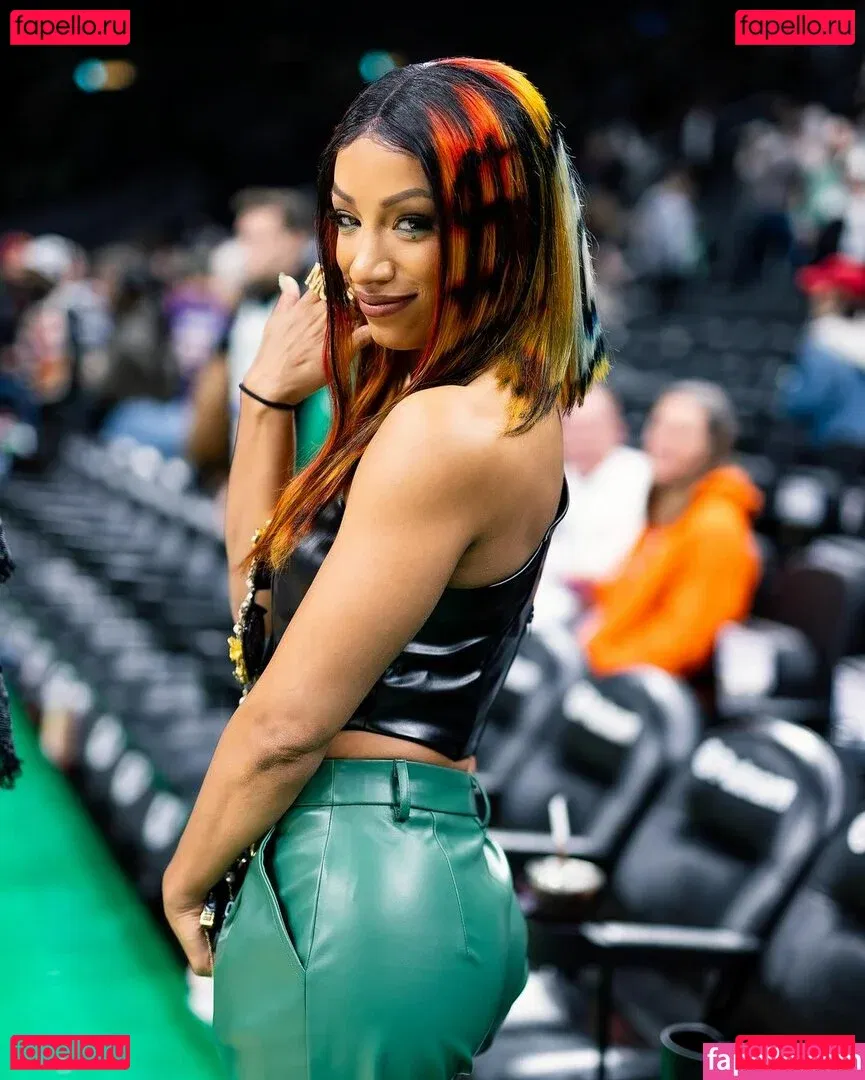 Sasha Banks Onlyfans Photo Gallery 
