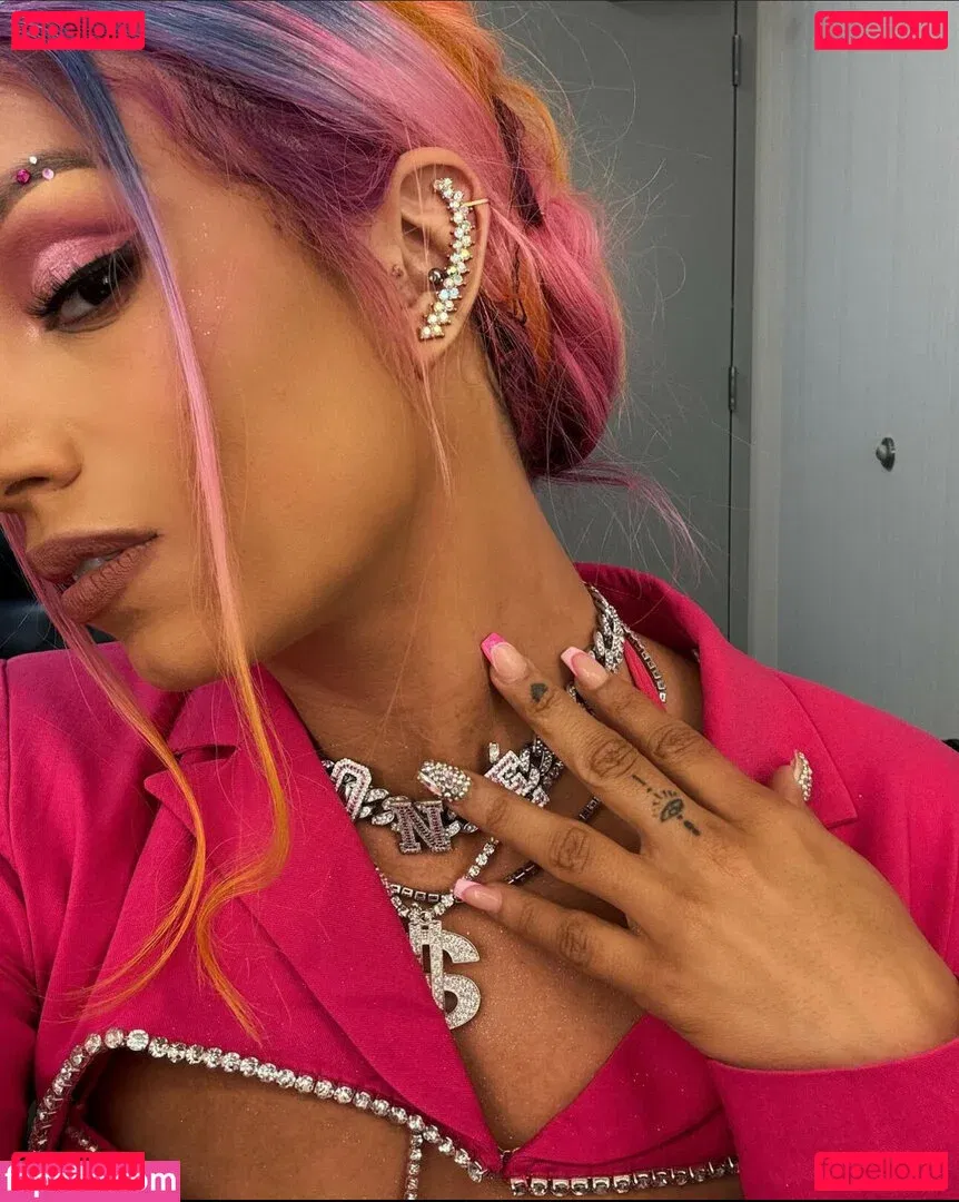 Sasha Banks Onlyfans Photo Gallery 