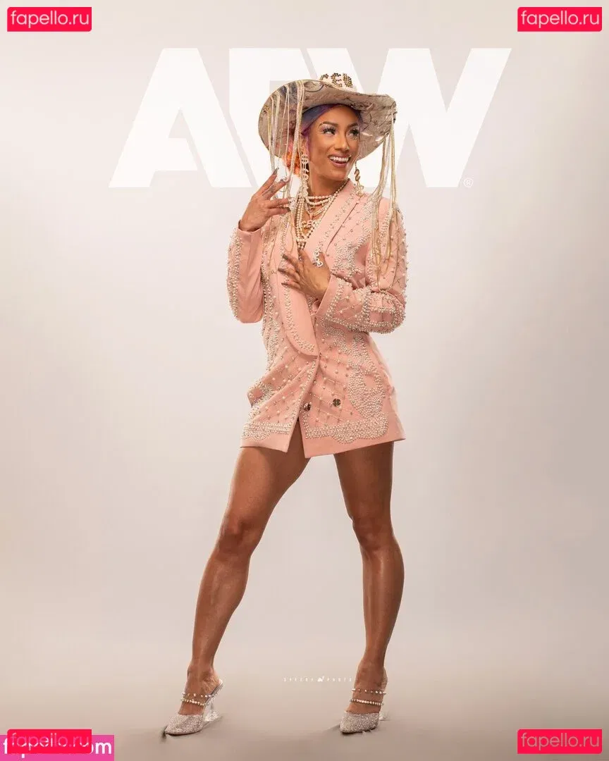 Sasha Banks Onlyfans Photo Gallery 