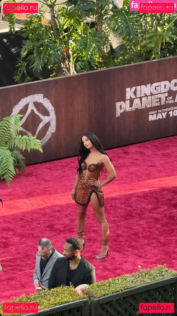 Sasha Banks Onlyfans Photo Gallery 