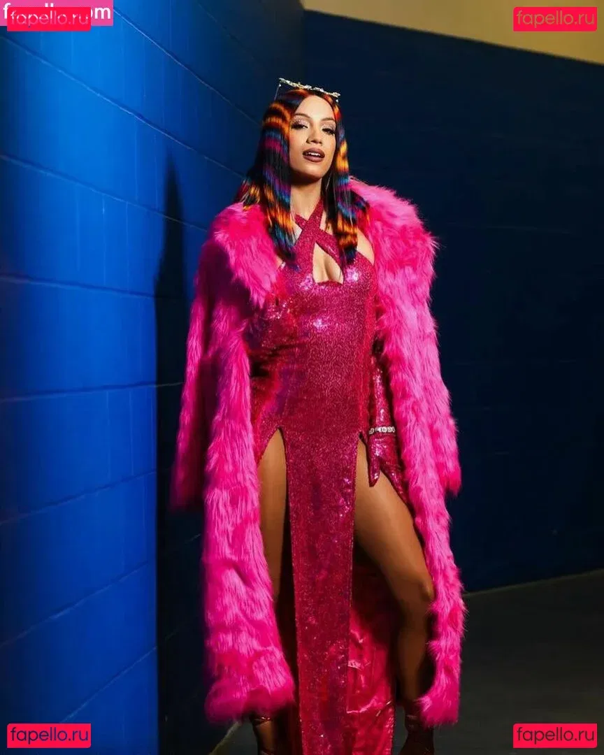 Sasha Banks Onlyfans Photo Gallery 