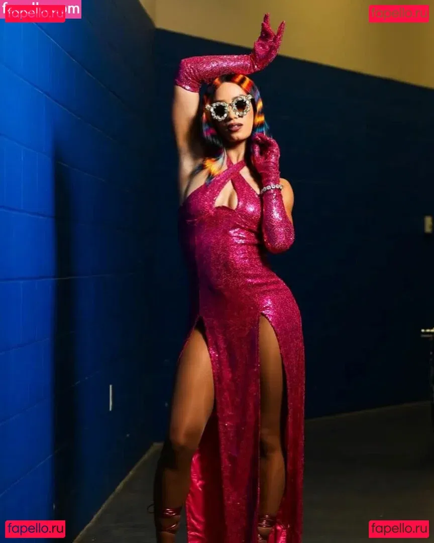 Sasha Banks Onlyfans Photo Gallery 