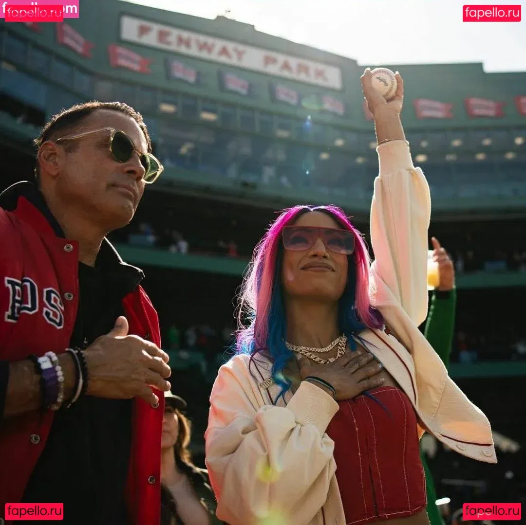 Sasha Banks Onlyfans Photo Gallery 