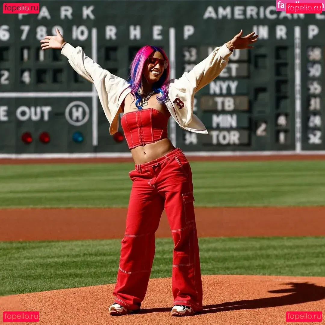 Sasha Banks Onlyfans Photo Gallery 