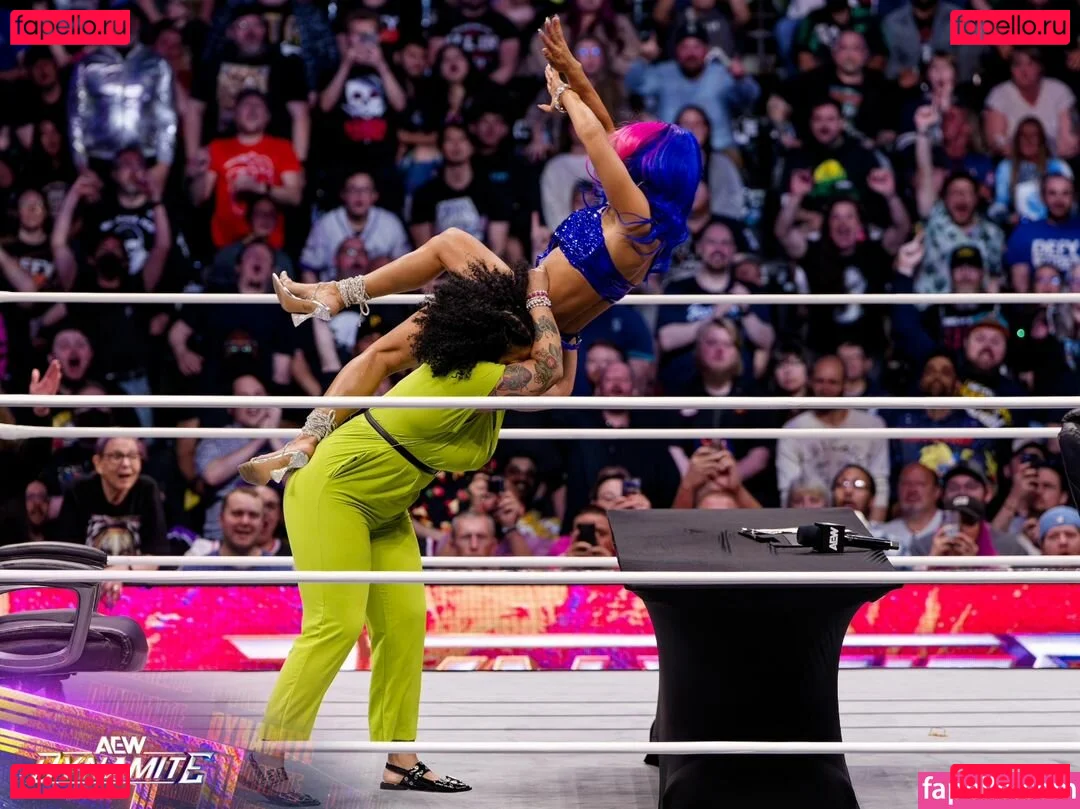 Sasha Banks Onlyfans Photo Gallery 