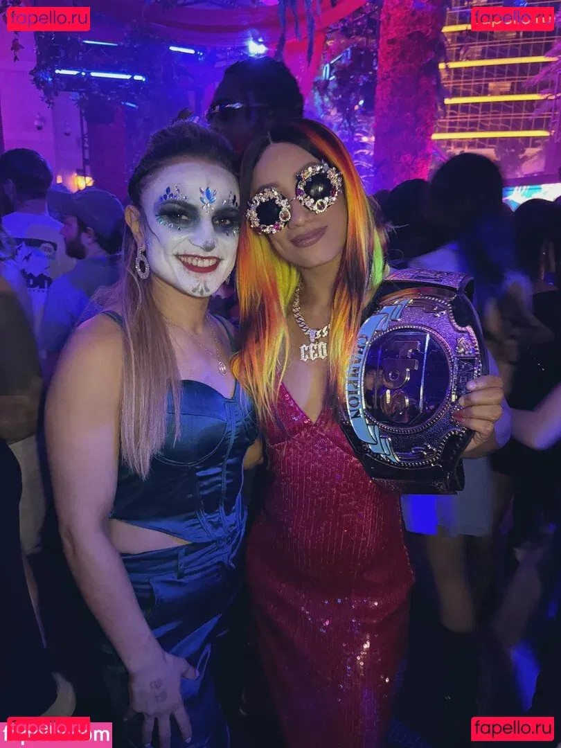 Sasha Banks Onlyfans Photo Gallery 