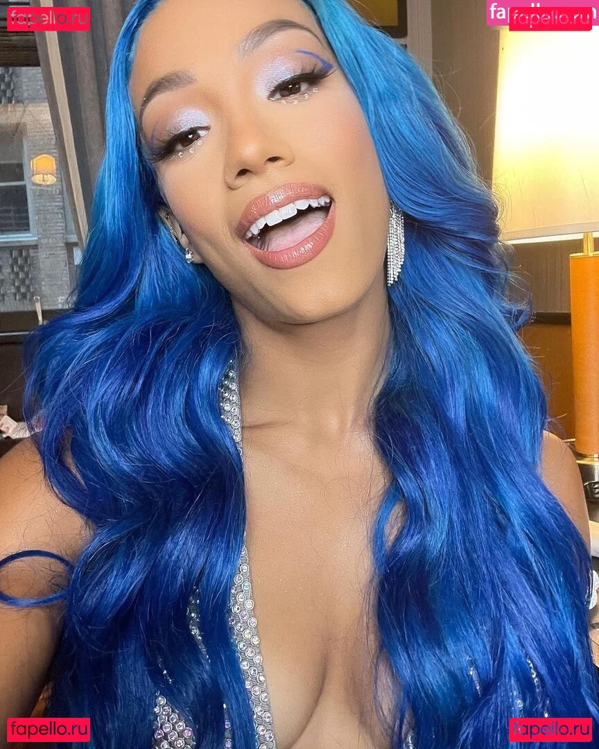 Sasha Banks Onlyfans Photo Gallery 