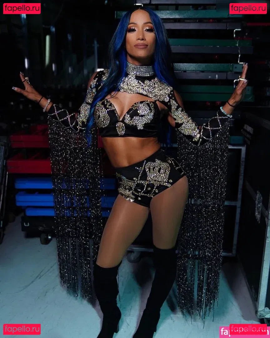 Sasha Banks Onlyfans Photo Gallery 