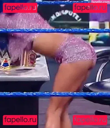 Sasha Banks Onlyfans Photo Gallery 