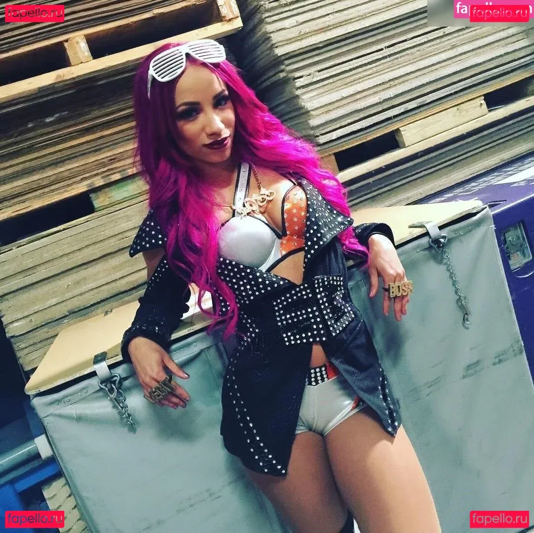 Sasha Banks Onlyfans Photo Gallery 