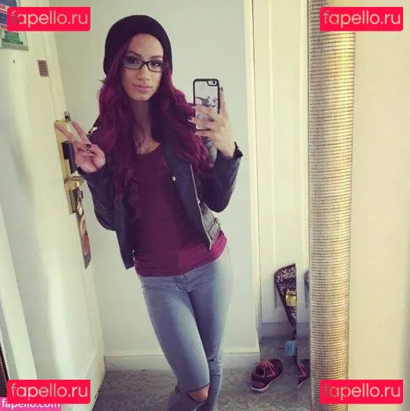 Sasha Banks Onlyfans Photo Gallery 