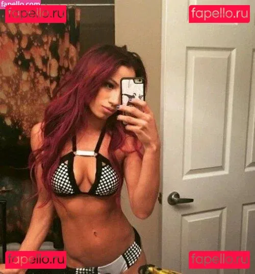 Sasha Banks Onlyfans Photo Gallery 