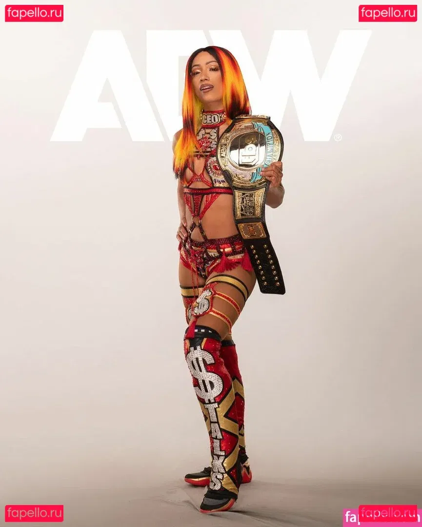 Sasha Banks Onlyfans Photo Gallery 