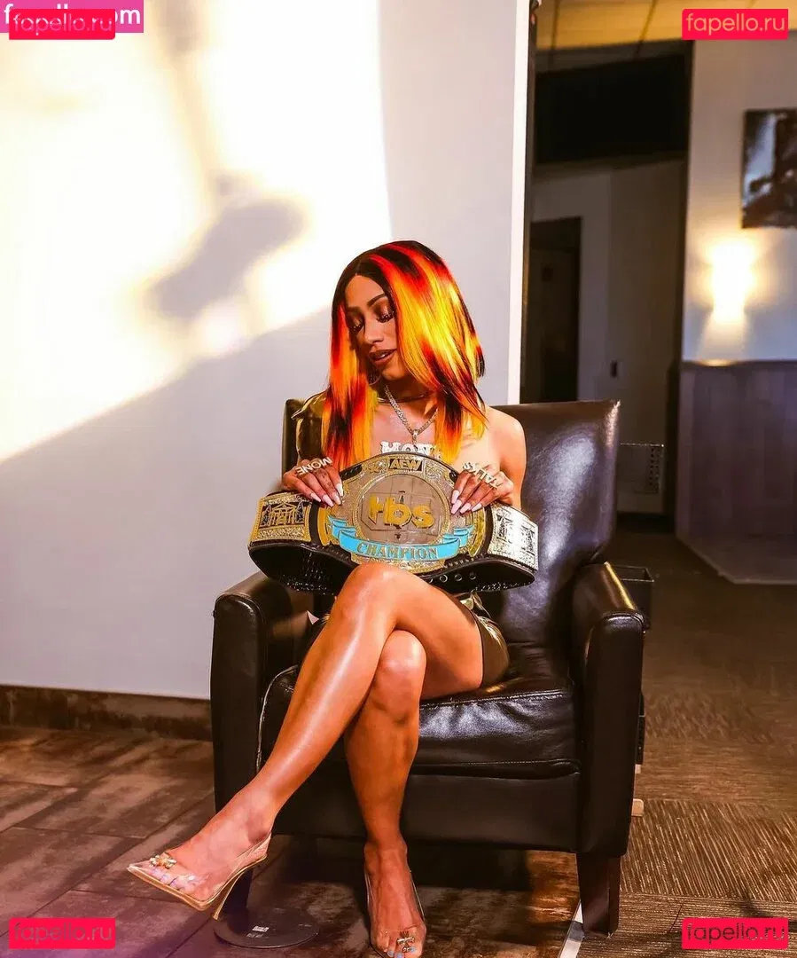 Sasha Banks Onlyfans Photo Gallery 